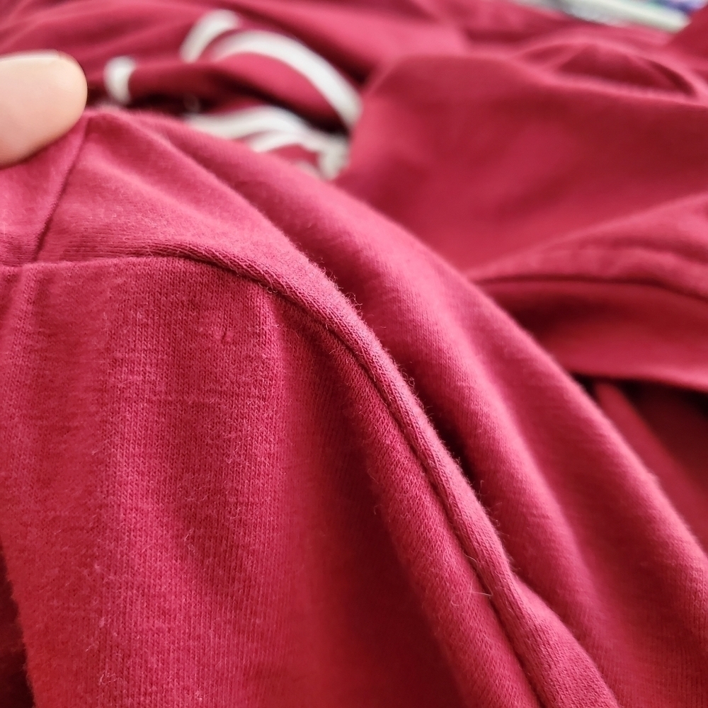 Maternity Women XL Maroon Growing a Little Pumpkin Casual Graphic T-Shirt Fall - Picture 6 of 7